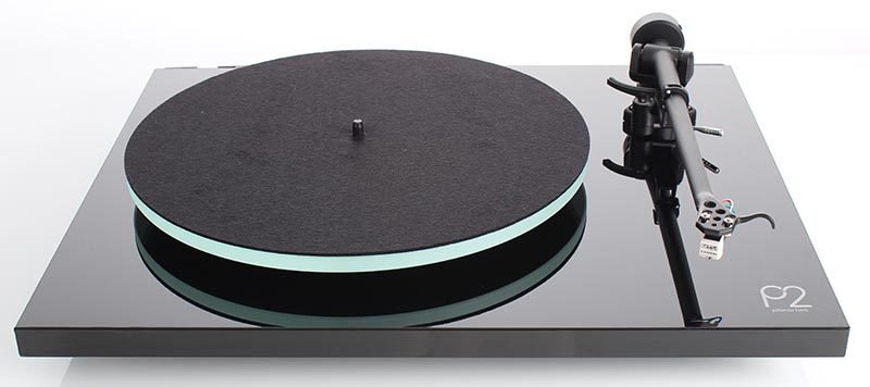 Rega Planar 2 (include la testina Carbon)