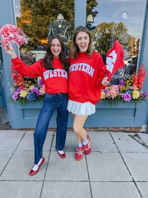 UNIVERSITY MOCKNECK