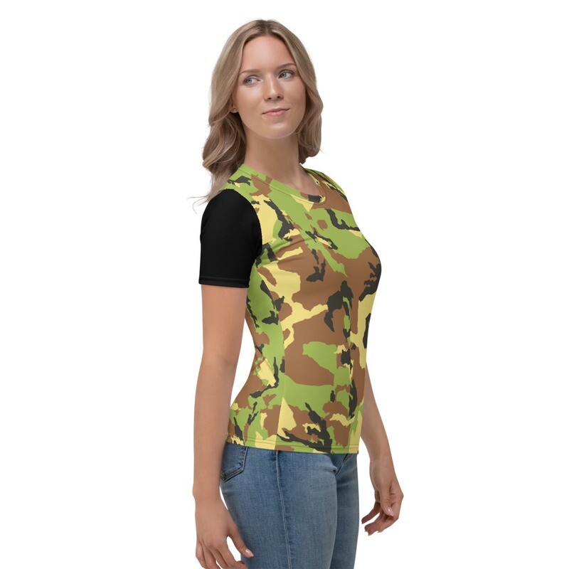 Women&#39;s T-shirt-Camo/Blk Sleeve