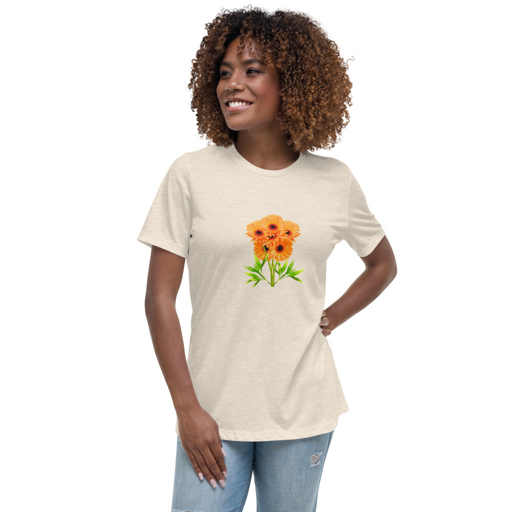Women&#39;s Relaxed T-Shirt-Flowers