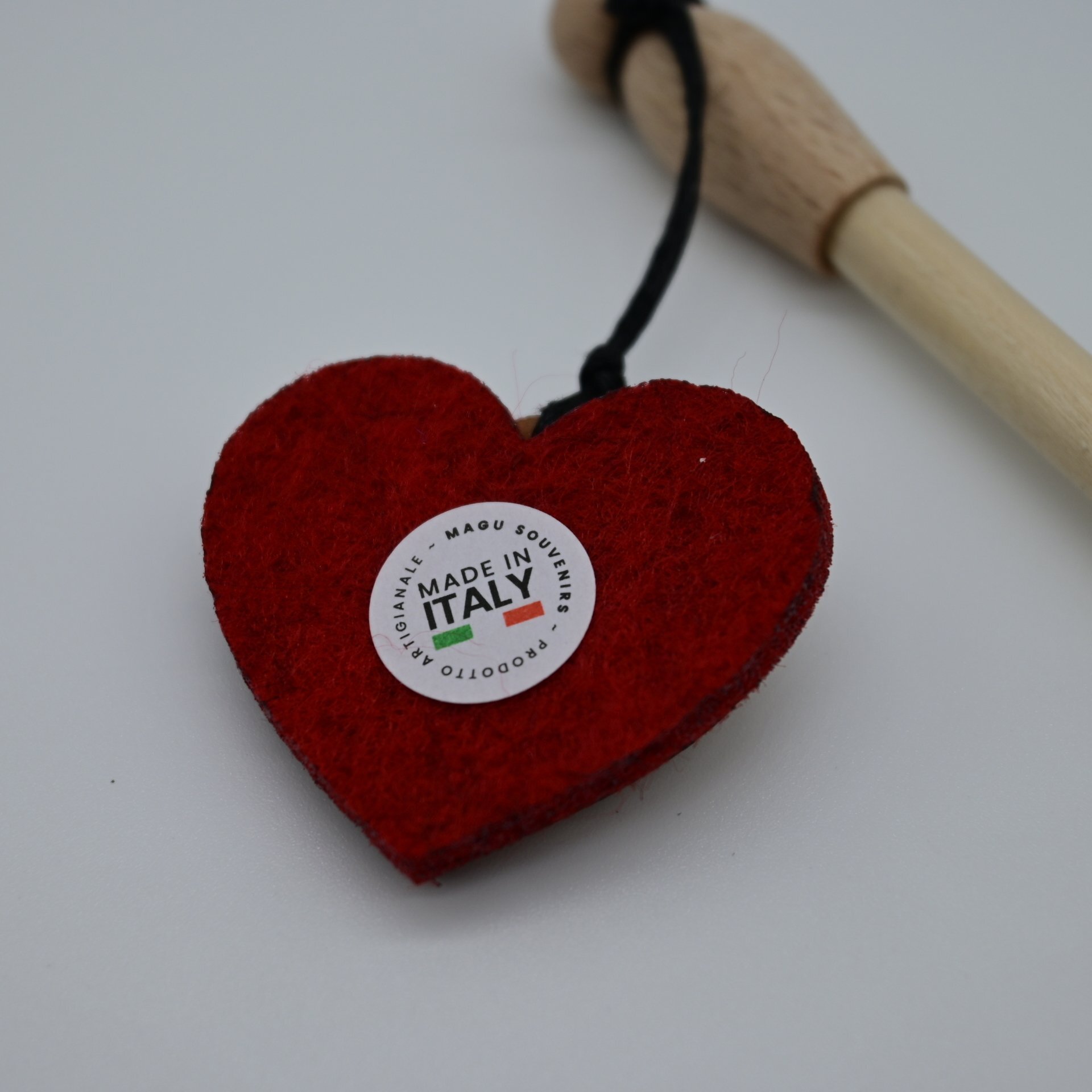 Matita cuore feltro