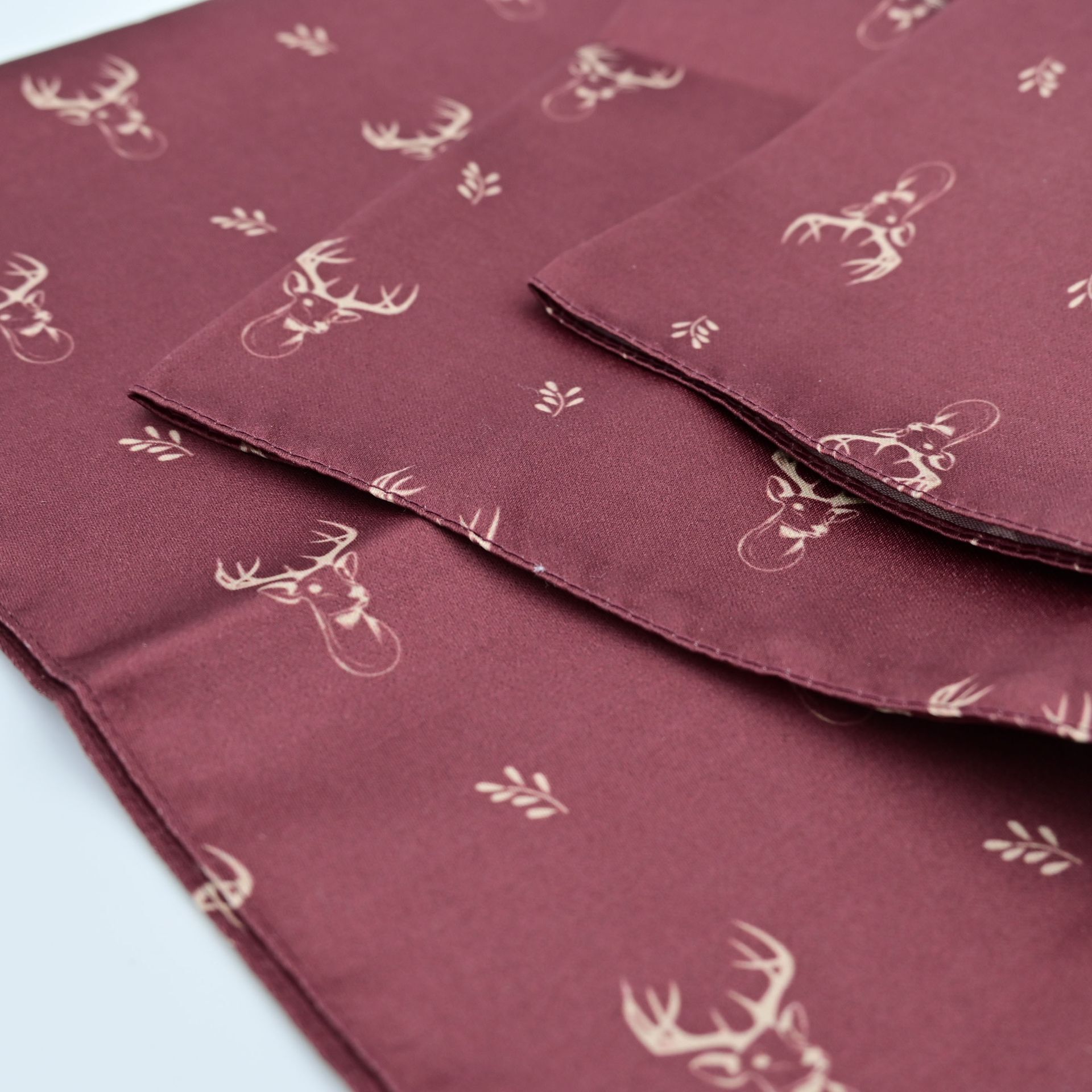 Foulard cervi - Bordeaux
