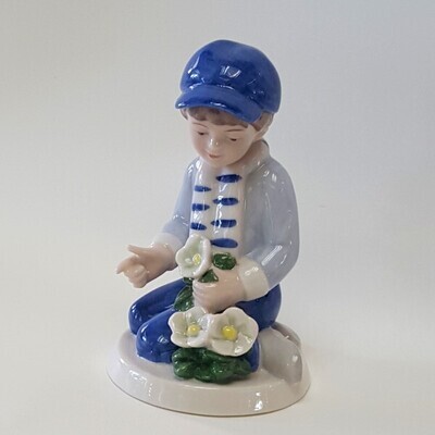 Royal Copenhagen Statuina Oliver Annual Figurine 2008