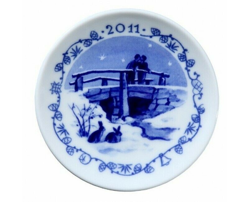 Royal Copenhagen Christmas Plaquette 2011 Royal Copenhagen Christmas Plaquette 2011