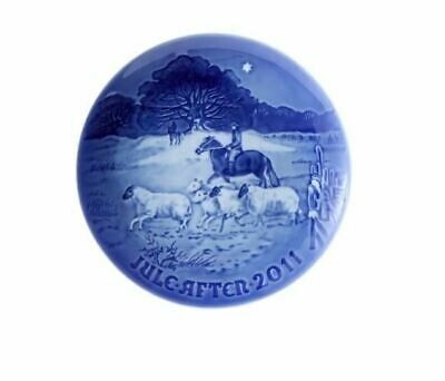Royal Copenhagen / Bing and Grondahl Royal Copenhagen / Bing and Grondahl "Christmas Plate" 2011