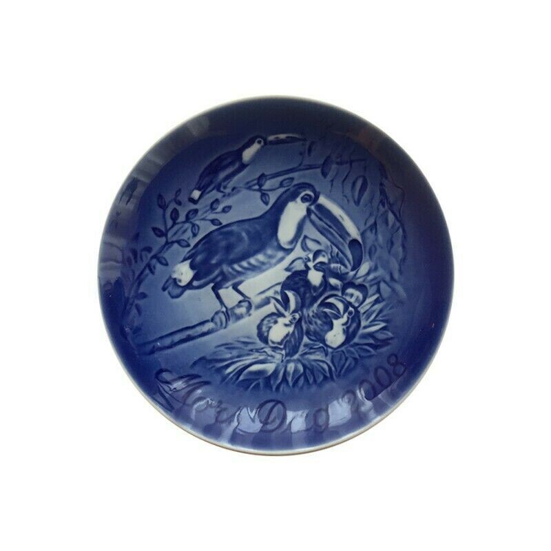 Royal Copenhagen / Bing & Grondahl "Mother's Day" Plate 2008