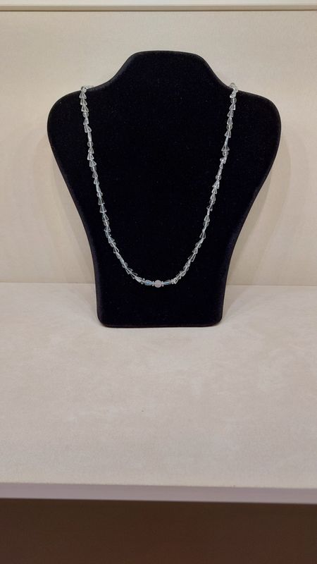 Collana con Acqua Marina e Oro 18 KT