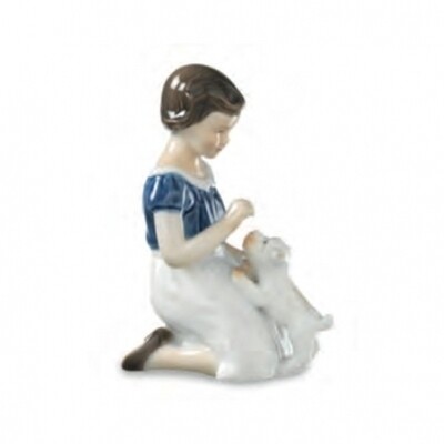Royal Copenhagen Statuina Bimba con cucciolo Royal Copenhagen Statuina Bimba con cucciolo