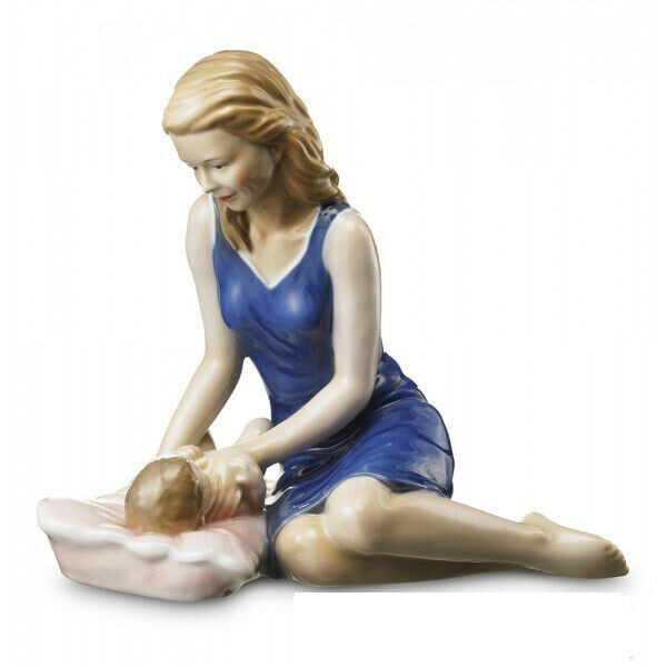 Royal Copenhagen mamma con bimbo 21cm Royal Copenhagen mamma con bimbo 21cm