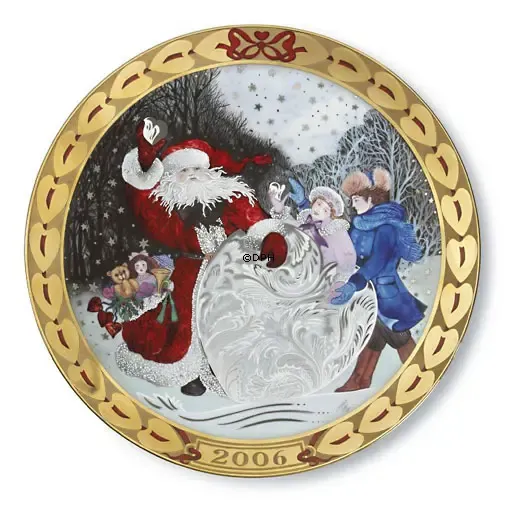Royal Copenhagen Hearts of Christmas Royal Copenhagen Hearts of Christmas "Hearts of Snow" Plate 2006