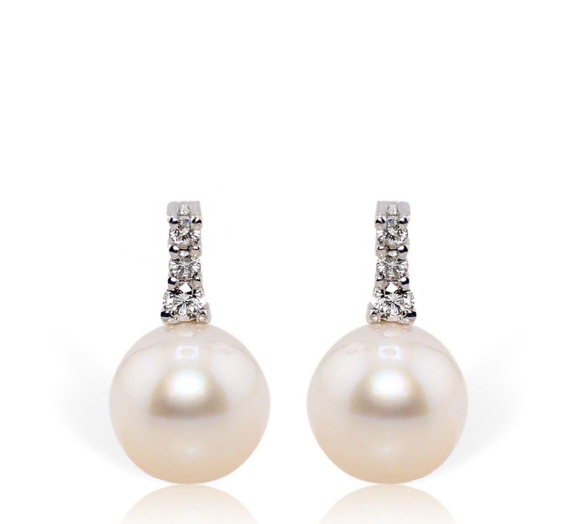 Bibigì Orecchini in oro bianco 18 kt con perle Akoya e brillanti trilogy - Varie misure