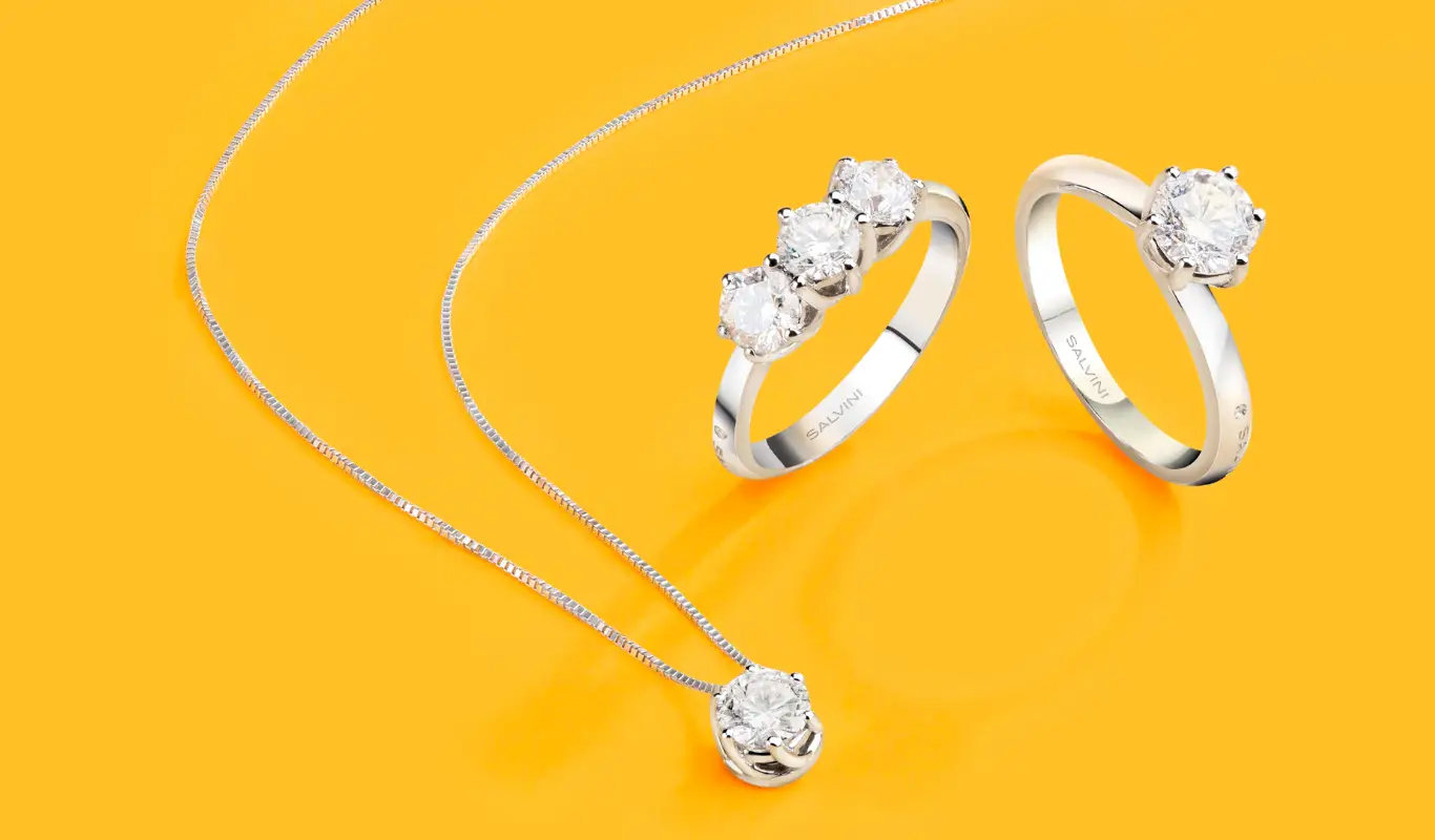 Salvini Damiani Linea LAVINIA -Trilogy in oro bianco con diamanti ct. 0.43