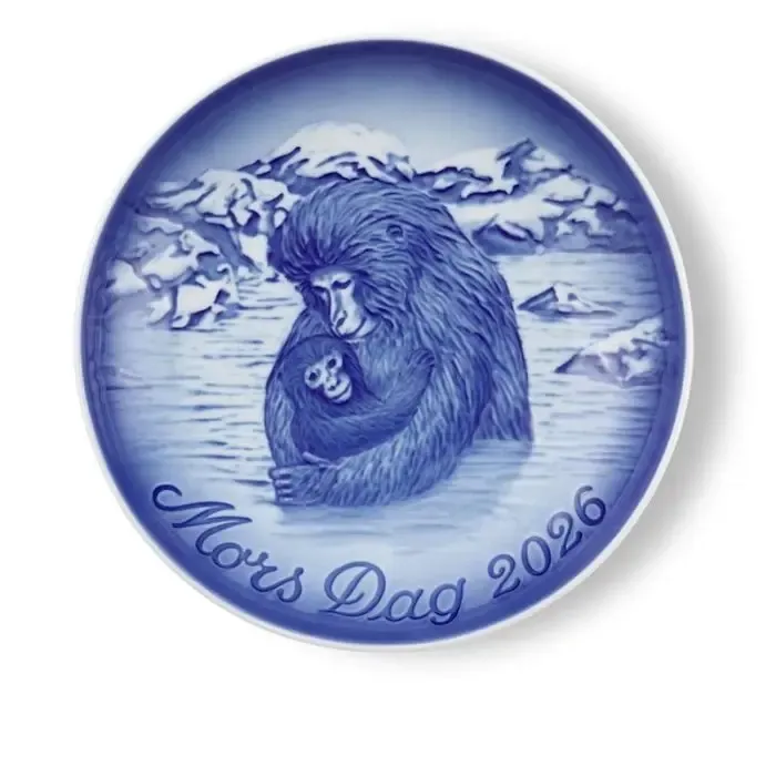 Royal Copenhagen/Bing & Grondahl Mothers's day plate 2026 Japanese Snow Monkey 2026 Royal Copenhagen/Bing & Grondahl Mothers's day plate 2026 Japanese Snow Monkey 2026
