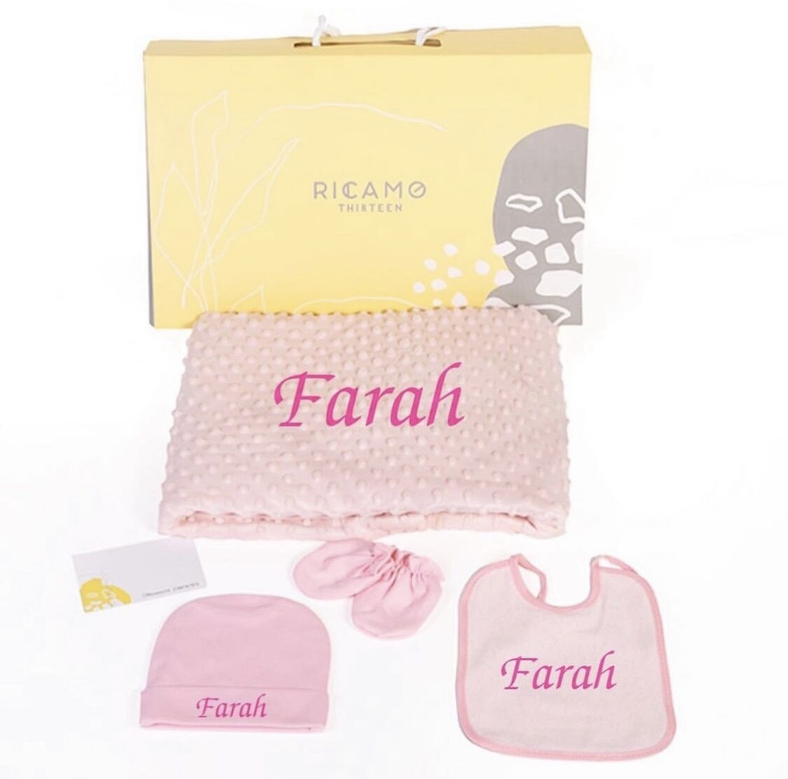 Pink blanket set