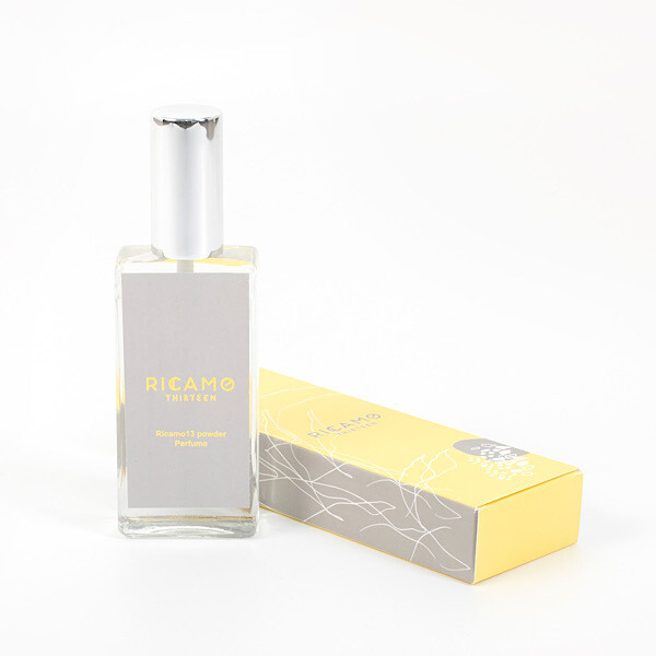 Powder perfume