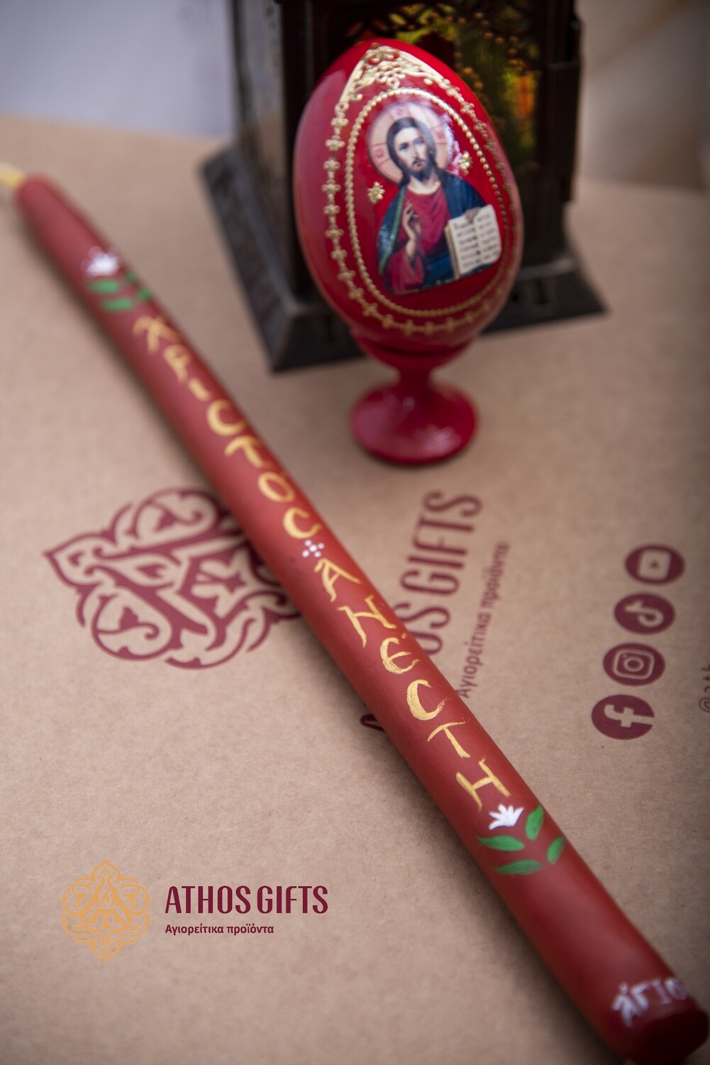 Red candle Christ Is Risen 35 cm