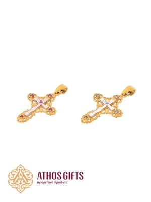A cross pendant for the neck made of silver with gilding.