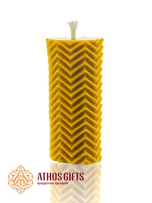 Decorative candle made of natural beeswax.