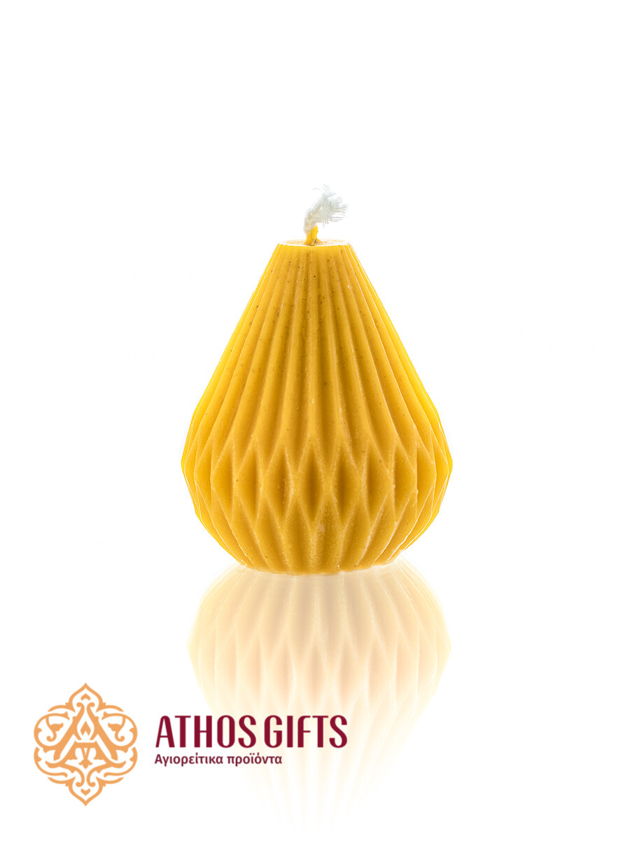 Decorative candle made of natural beeswax.