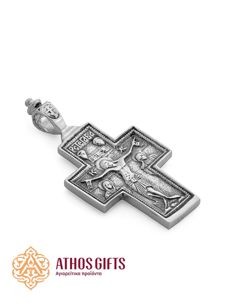 A small cross pendant made of 925 sterling silver.
