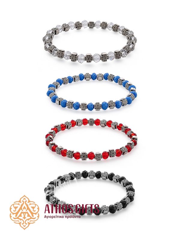 Bracelet made of plastic beads with metal inserts placed between them