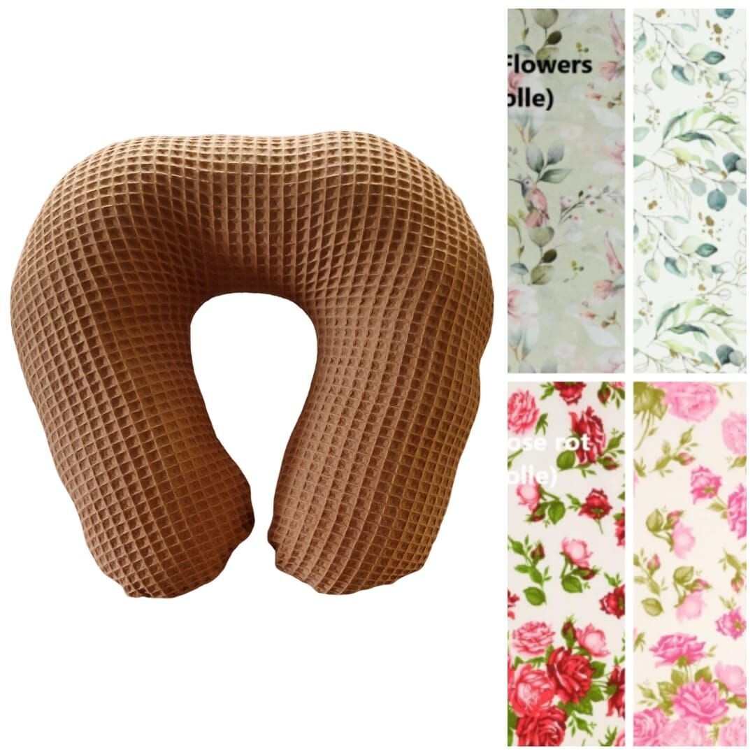 Nackenhörnchen / Reisekissen mit Blumen-Motiven