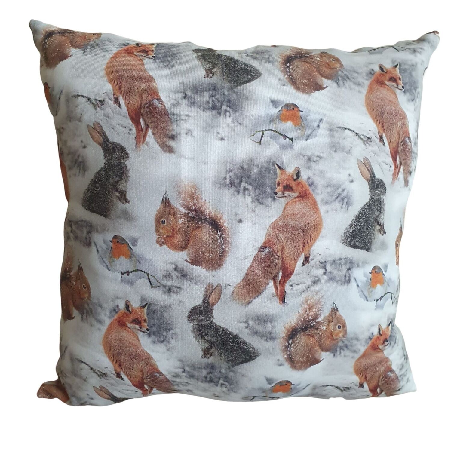 Kissen mit Motiv Waldtiere im Schnee French Terry
