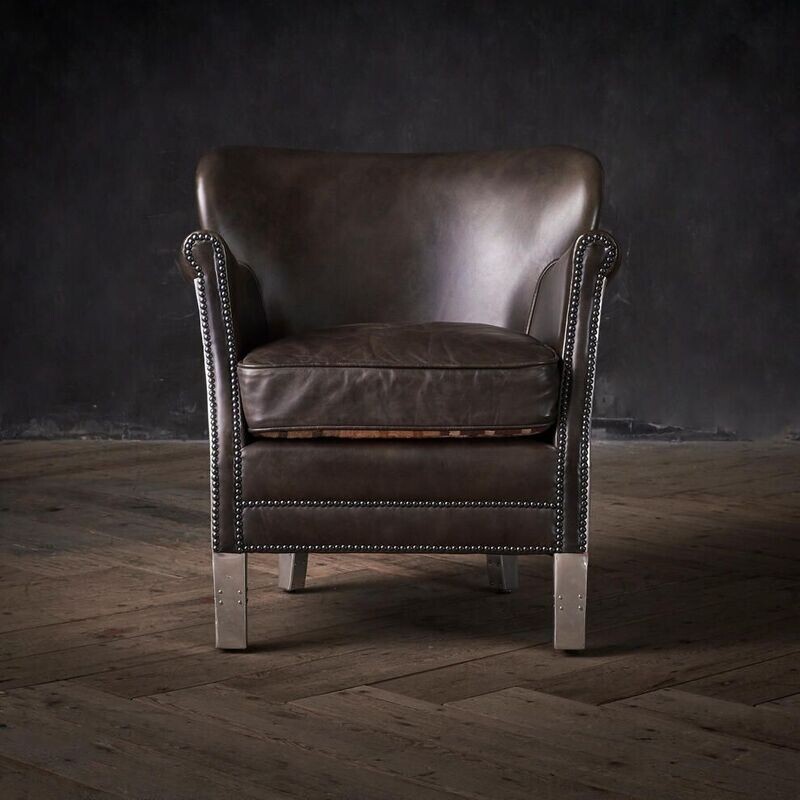 PROFESSOR SPITFIRE CHAIR