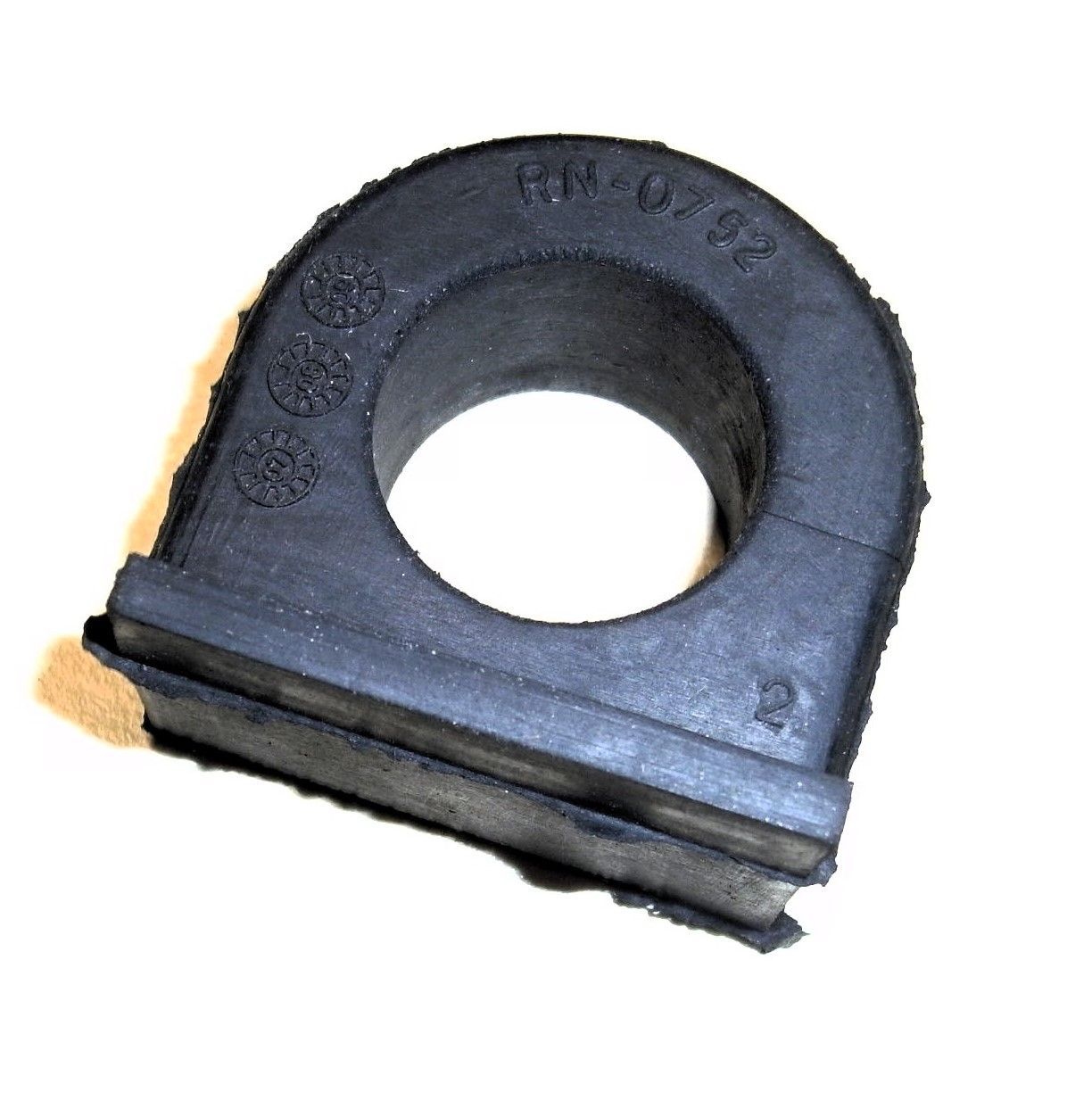 GUMMILAGER LENKUNG UNTEN TR4A-6