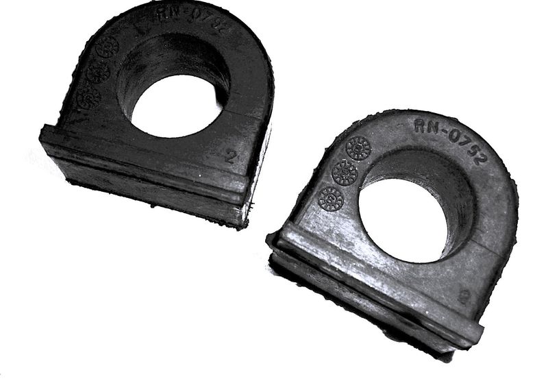 Paar Gummilager Lenkung unten, Vixen/Tuscan V6 Paar Gummilager Lenkung unten, Vixen/Tuscan V6