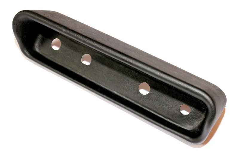 SCHALTERKONSOLE 4 LOCH VINYL SCHWARZ/SCHAUM ARMATURENBRETT MITTE TR6 SCHALTERKONSOLE 4 LOCH VINYL SCHWARZ/SCHAUM ARMATURENBRETT MITTE TR6