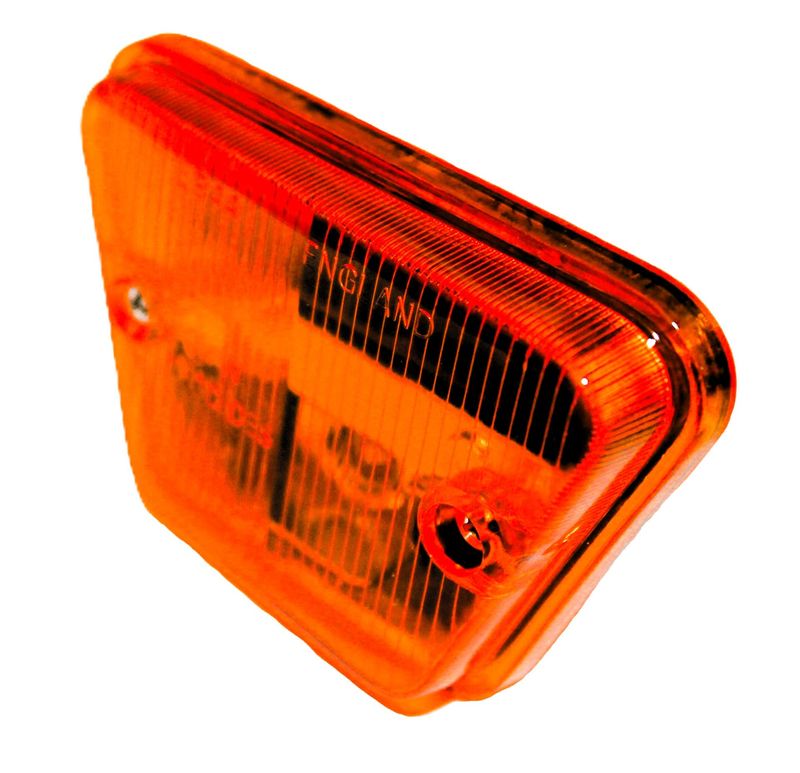 SEITENBLINKER KOMPLETT VORNE RECHTS TR6 EURO SEITENBLINKER KOMPLETT VORNE RECHTS TR6 EURO
