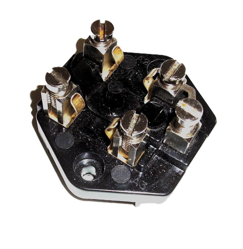 SICHERUNGSKASTEN TR2-3A