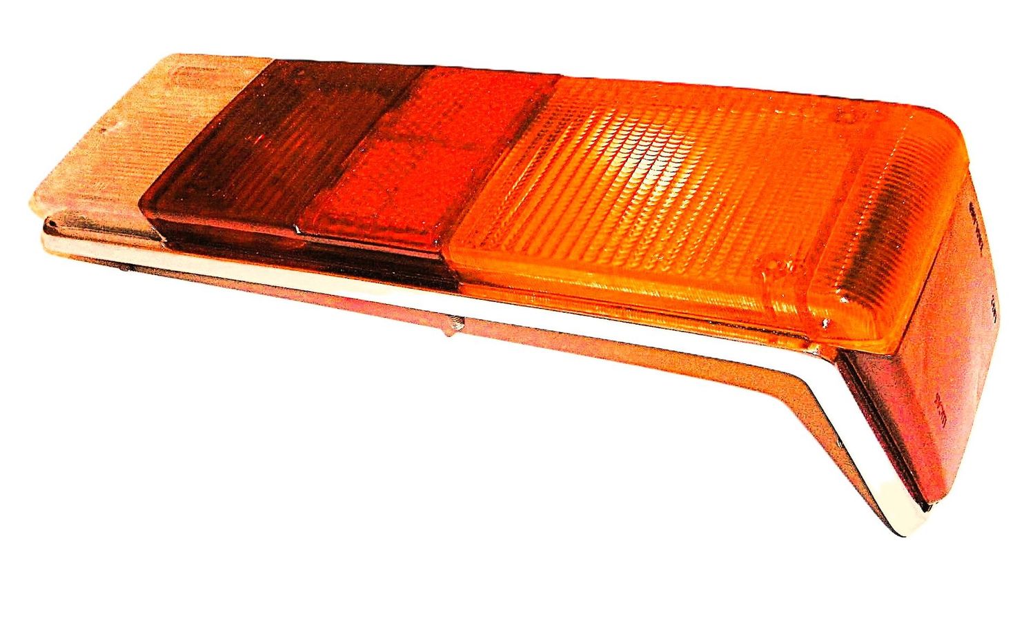 HECKLEUCHTE LINKS KOMPLETT TR6 EURO