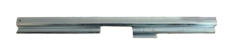 ORIGINALE HALTESCHIENE TÜRFENSTER UNTEN LINKS, GEBRAUCHT TR5-6 ORIGINALE HALTESCHIENE TÜRFENSTER UNTEN LINKS, GEBRAUCHT TR5-6