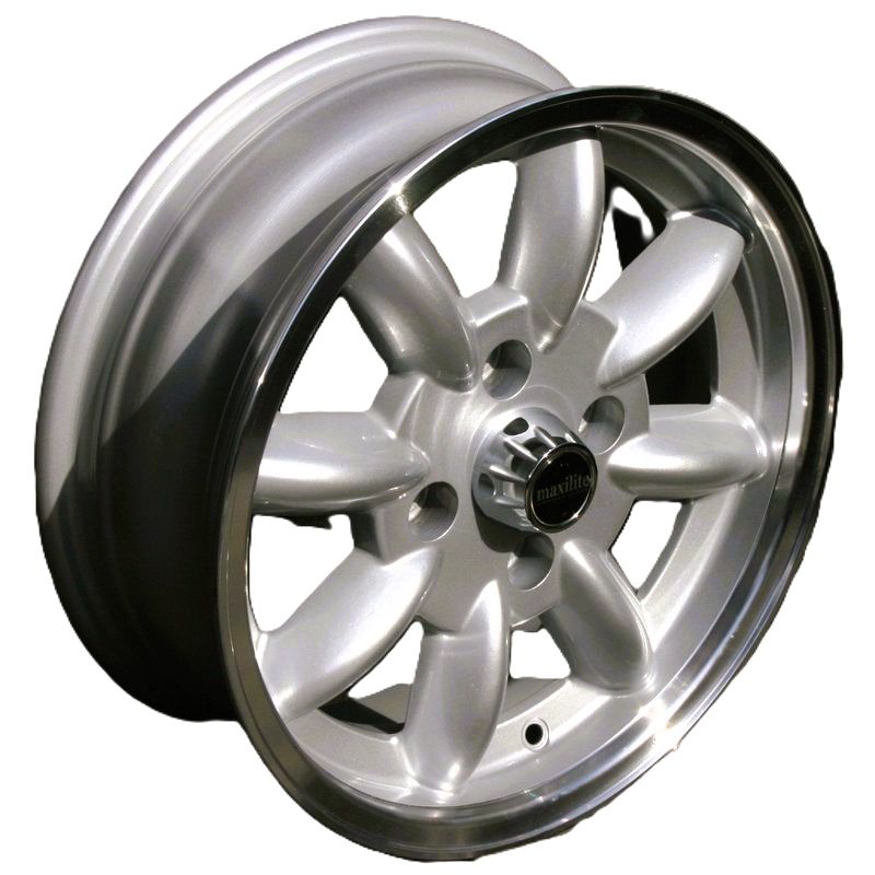 ALUMINIUM-FELGE MINATOR SILBERN 4 LOCH 8 SPEICHEN 5.5 ALUMINIUM-FELGE MINATOR SILBERN 4 LOCH 8 SPEICHEN 5.5" X 15" ZUM ANSCHRAUBEN TR2-6