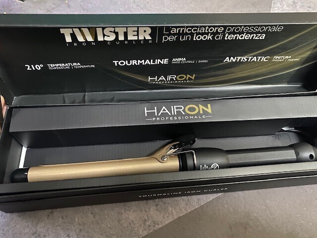 FERRO TWISTER IRON CURLER HAIR ON 22MM FERRO TWISTER IRON CURLER HAIR ON 22MM
