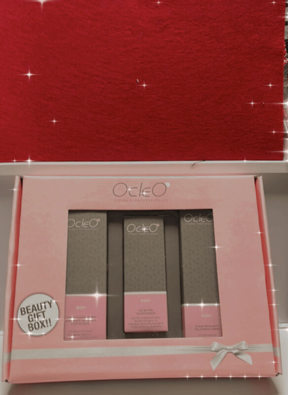 BEAUTY GIFT BOX OCLE0' CON VITAMINA C 30 ML COENZIMA Q10 30 ML E ACIDO IALURO BEAUTY GIFT BOX OCLE0' CON VITAMINA C 30 ML COENZIMA Q10 30 ML E ACIDO IALURO