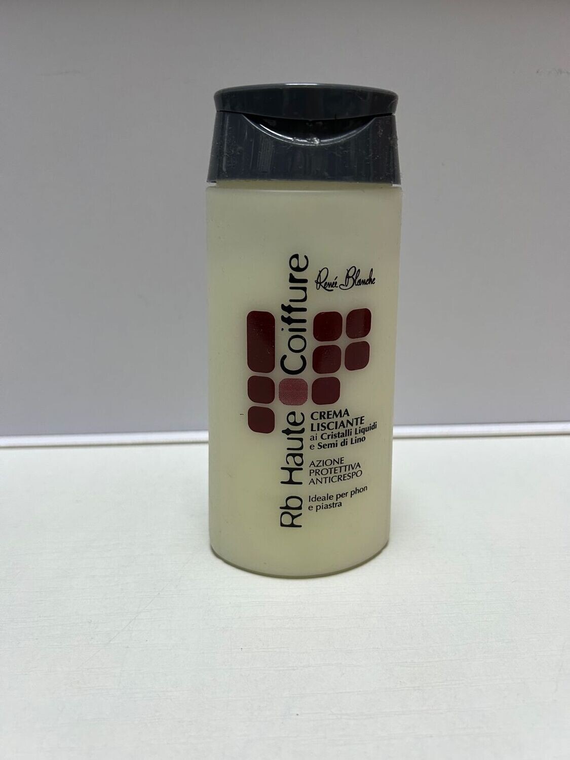 CREMA LISCIANTE AI CRISTALLI LIQUIDI E SEMI DI LINO RB HAUTE COIFFURE 250 ML X 4 PZ