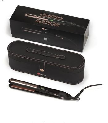 PIASTRA UP GRADE INFRARED SLIM LIMITED EDITION CON POCHETTE RIGIDA UG90ELE PIU' KIT WELLA OIL REFLECTIONS CON SHAMPOO 250 ML MASCHERA 150 ML ED OLIO LIGHT OIL REFLECTIONS 100 ML PIASTRA UP GRADE INFRARED SLIM LIMITED EDITION CON POCHETTE RIGIDA UG90ELE PIU' KIT WELLA OIL REFLECTIONS CON SHAMPOO 250 ML MASCHERA 150 ML ED OLIO LIGHT OIL REFLECTIONS 100 ML