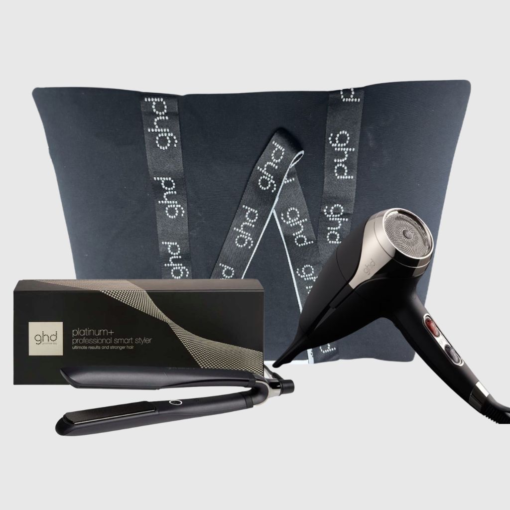 KIT GHD CON PIASTRA GHD PLATINUM+ NERA E PHON GHD HELIOS NERO 2200 WATT IN OMAGGIO BORSA GHD KIT GHD CON PIASTRA GHD PLATINUM+ NERA E PHON GHD HELIOS NERO 2200 WATT IN OMAGGIO BORSA GHD
