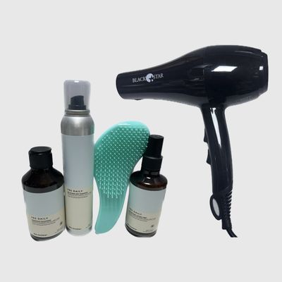KIT YES DAILY ELGON CON DRY-SHAMPOO 200 ML,EVERYDAY SHAMPOO 250ML ,HYDRA MIST 200 ML IN OMAGGIO SPAZZOLA KOLORTANGLE ADATTA A TUTTI I TIPI DI CAPELLO PIU' PHON BLACK STAR TURBO PIUMA 1700 WATT