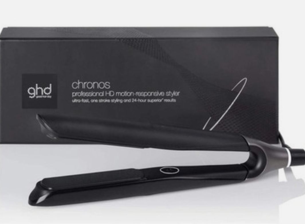 PIASTRA GHD  CHRONOS NERA IN OMAGGIO BORSA IN TELA GHD