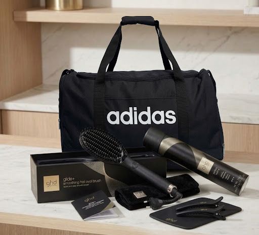 KIT GHD CON SPAZZOLA ELETTRICA GHD GLIDE+ CON LACCA GHD PERFECT ENDING 400 ML PIU' BORSA ADIDAS KIT GHD CON SPAZZOLA ELETTRICA GHD GLIDE+ CON LACCA GHD PERFECT ENDING 400 ML PIU' BORSA ADIDAS