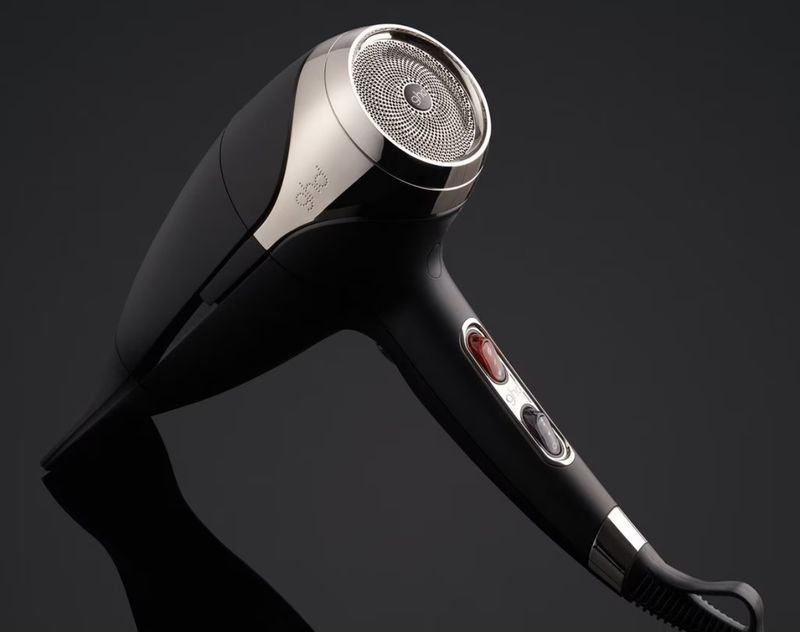 KIT GHD CON PHON GHD HELIOS PIU' FERRO GHD CURVE THIN WAND + SPAZZOLA GHD PADDLE BRUSH + POCHETTE TERMORESISTENTE GHD