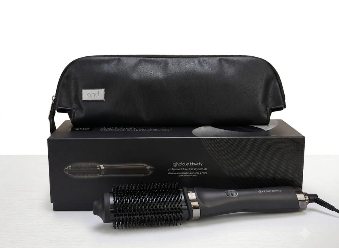 SPAZZOLA GHD DUET BLOW DRY NERA 2 IN 1 ASCIUGACAPELLI CON POCHETTE E PETTININO SPAZZOLA GHD DUET BLOW DRY NERA 2 IN 1 ASCIUGACAPELLI CON POCHETTE E PETTININO