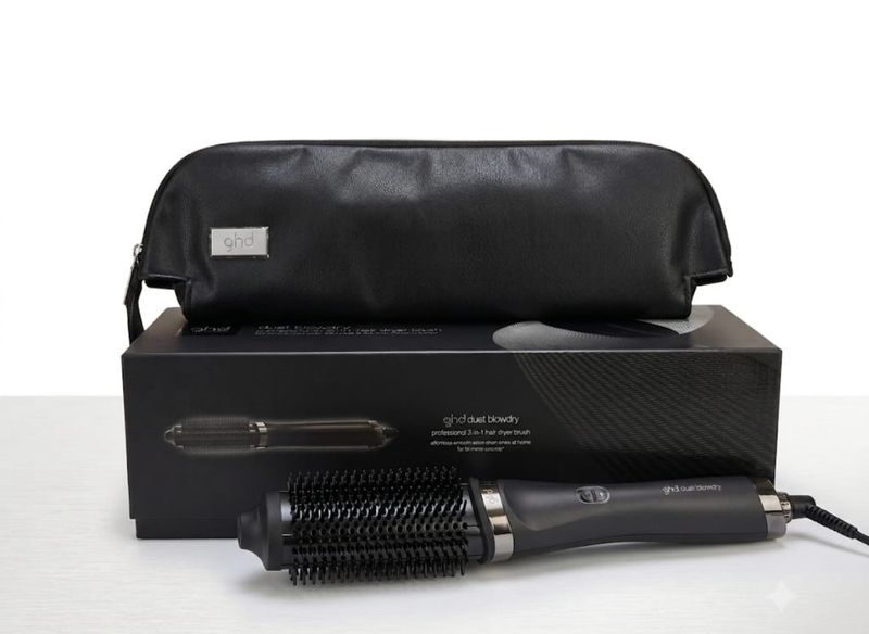 SPAZZOLA GHD DUET BLOW DRY NERA 2 IN 1 ASCIUGACAPELLI CON POCHETTE E PETTININO SPAZZOLA GHD DUET BLOW DRY NERA 2 IN 1 ASCIUGACAPELLI CON POCHETTE E PETTININO