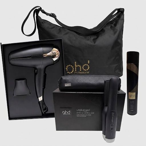 KIT GHD PIASTRA GHD UNPLUGGED SENZA FILI CON POCHETTE + PHON GHD HELIOS + LACCA GHD PERFECT ENDING+BORSA GHD KIT GHD PIASTRA GHD UNPLUGGED SENZA FILI CON POCHETTE + PHON GHD HELIOS + LACCA GHD PERFECT ENDING+BORSA GHD