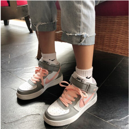 NIKE AIR FORCE JORDAN MUJER GRISES Y ROSAS