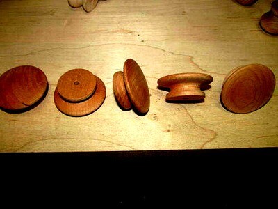 10 BRAND NEW UNFINISHED CHERRY 1 3/4&quot; ROUND WOOD CABINET KNOBS / PULLS KW